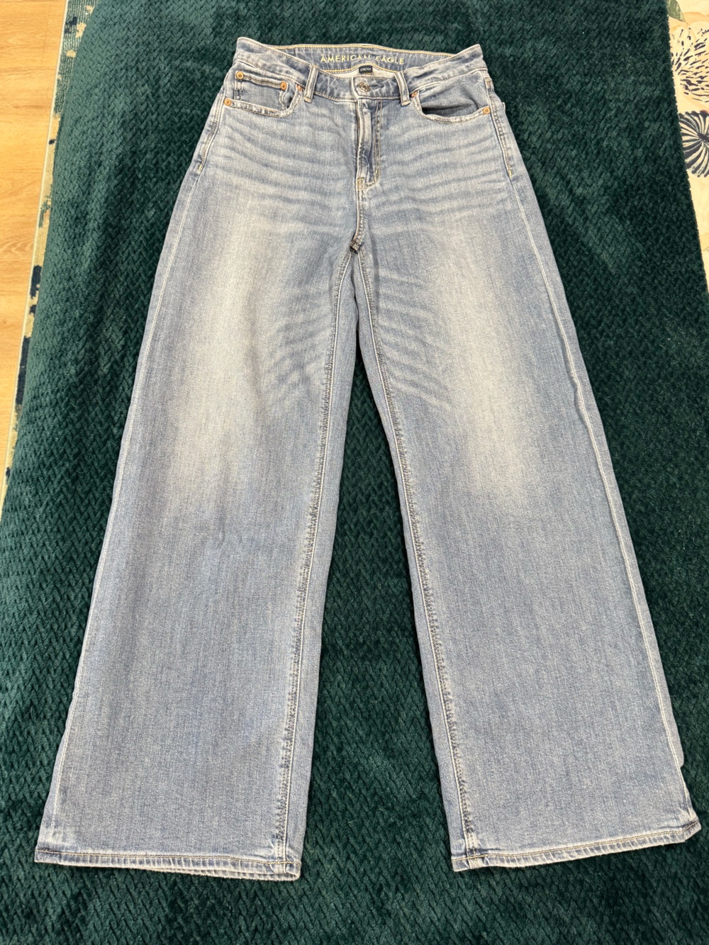 AE Dreamy Drape Super High-Waisted Baggy Wide-Leg Jean - Picture 2 of 8